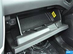 2015款 两厢 1.6L 自动 舒适型
