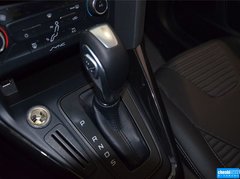 2015款 三厢 1.6L 自动 风尚型