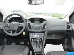 2015款 两厢 1.6L 自动 风尚型