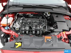 2015款 两厢 1.6L 自动 风尚型