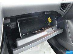 2015款 两厢 1.6L 自动 风尚型