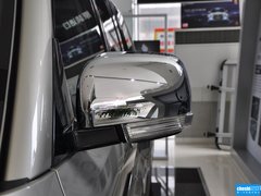 2016款 3.0L 自动 尊贵版 国V