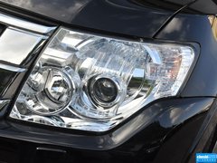 2016款 3.0L 自动 尊贵版 国V