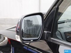 2016款 3.0L 自动 尊贵版 国V