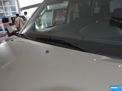 2016款 3.0L 自动 尊贵版 国V