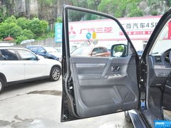 2016款 3.0L 自动 尊贵版 国V