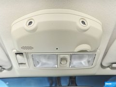 2016款 3.0L 自动 尊贵版 国V