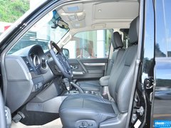 2016款 3.0L 自动 尊贵版 国V