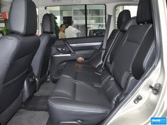 2016款 3.0L 自动 尊贵版 国V