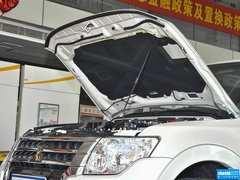 2016款 3.0L 自动 尊贵版 国V
