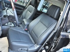 2016款 3.0L 自动 尊贵版 国V