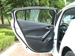 2015款 2.5L 藍(lán)天運(yùn)動版