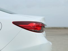 2015款 2.5L 蓝天运动版