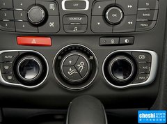 2015款 1.8L 自动 尊贵版