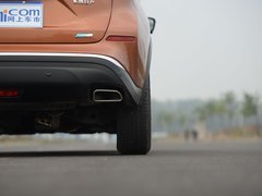 2015款 2.5L XV RES Plus  两驱豪雅版
