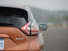 2015款 2.5L XV RES Plus  两驱豪雅版