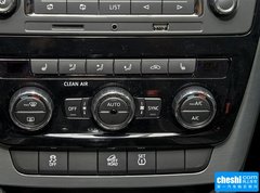 2016款 1.8TSI DSG 尊行版