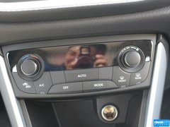 2015款 1.6L 手动 精英型