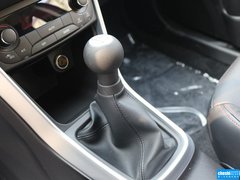 2015款 1.6L 手动 精英型