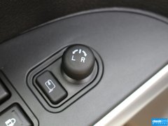 2015款 1.6L 手动 精英型