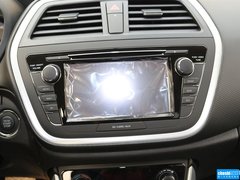 2015款 1.6L CVT 两驱精英型