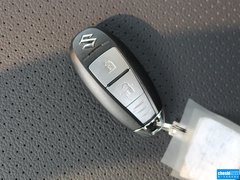 2015款 1.6L CVT 两驱精英型