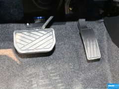 2015款 1.6L CVT 两驱精英型