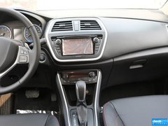 2015款 1.6L CVT 两驱精英型