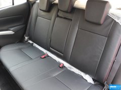 2015款 1.6L CVT 两驱精英型