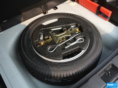 2015款 1.6L CVT 两驱精英型
