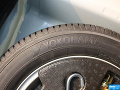 2015款 1.6L CVT 两驱精英型