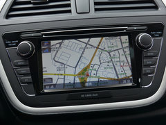 2015款 1.6L CVT 两驱精英型