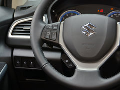2015款 1.6L CVT 两驱精英型
