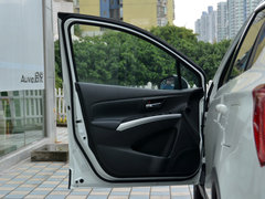 2015款 1.6L CVT 两驱精英型