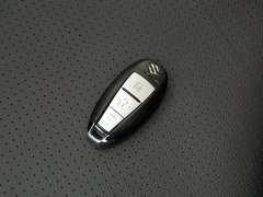 2015款 1.6L CVT 两驱精英型