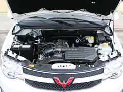 2015款 1.5L S1 标准型