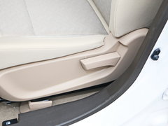 2015款 1.5L S1 标准型