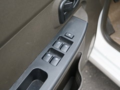 2015款 1.5L S1 标准型