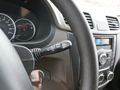 2015款 1.5L S1 标准型