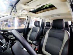 2015 1.5L 手动 标准型