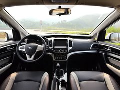 2015 1.5L 手动 标准型