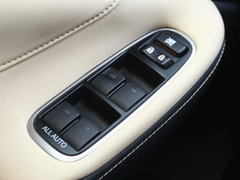 2015款 2.0T 自动 尊享版