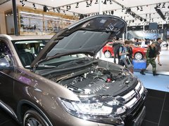 2016款 2.4L 四驱精英版 5座