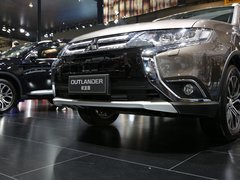 2016款 2.4L 四驱精英版 5座