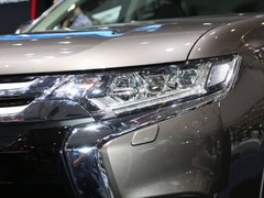 2016款 2.4L 四驱精英版 5座