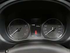 2016款 2.4L 四驱精英版 5座