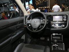 2016款 2.4L 四驱精英版 5座