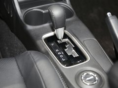 2016款 2.4L 四驱精英版 5座