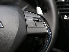 2016款 2.4L 四驱精英版 5座