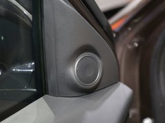 2016款 2.4L 四驱精英版 5座